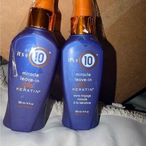 It's a 10 Miracle Leave-In Plus Keratin lot of 2